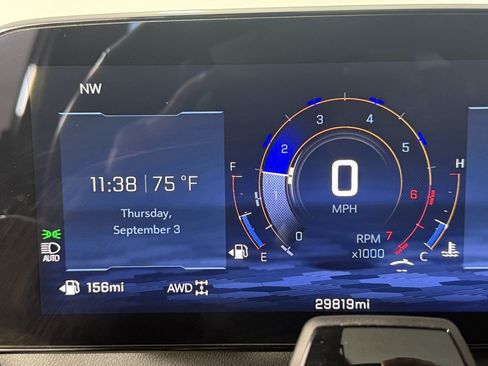 Used 2025 Chevrolet Traverse RS AWD/4WD image 20