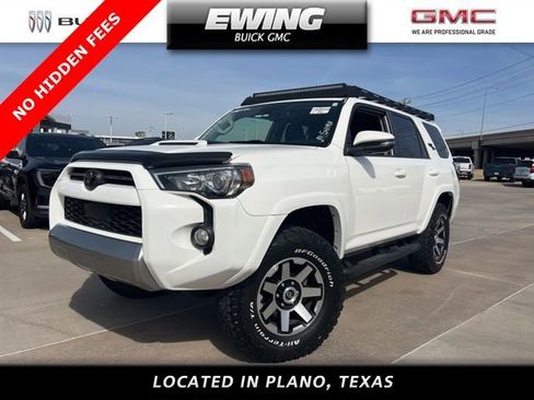 Used 2020 Toyota 4Runner TRD Off-Road Premium image 1
