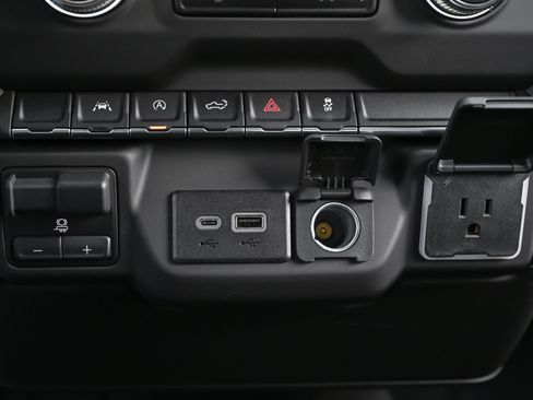 Used 2024 GMC Sierra 1500 Pro w/ Graphite Edition image 33