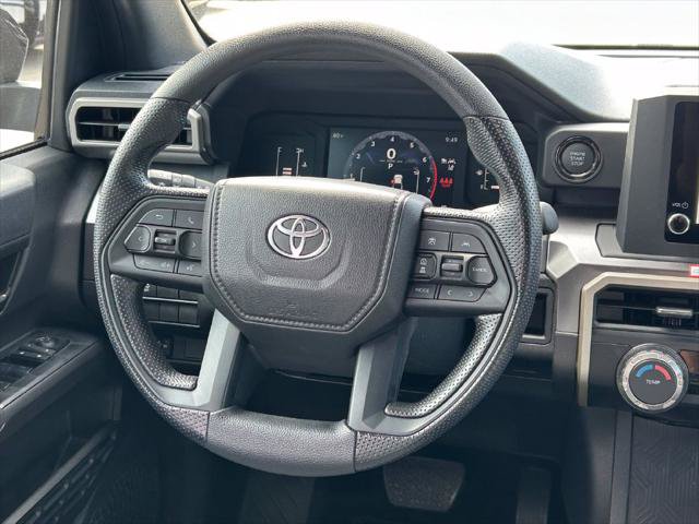 Certified 2026 Toyota Tacoma SR5 AWD/4WD image 37