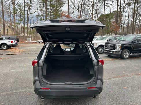 Used 2025 Toyota RAV4 XLE image 27