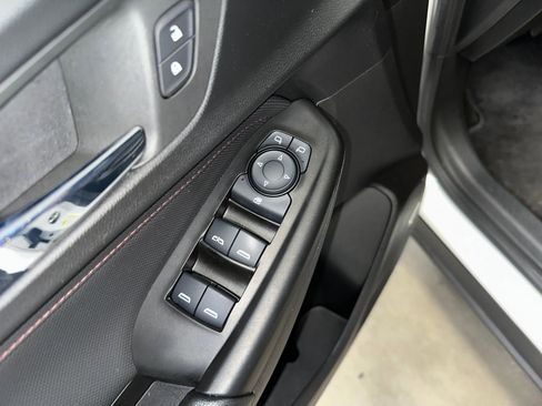 Certified 2022 Chevrolet TrailBlazer RS w/ Technology Package image 5