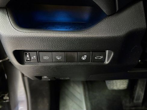 Used 2021 Toyota RAV4 XSE image 10