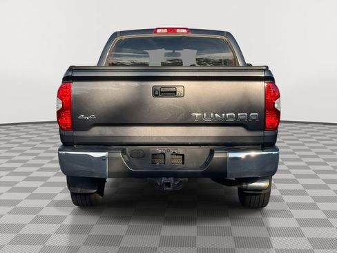 Used 2016 Toyota Tundra SR5 w/ SR5 Upgrade Package AWD/4WD image 7