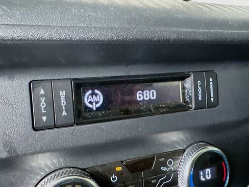 Certified 2025 Ford Expedition Max Platinum w/ Platinum Ultimate Package image 31