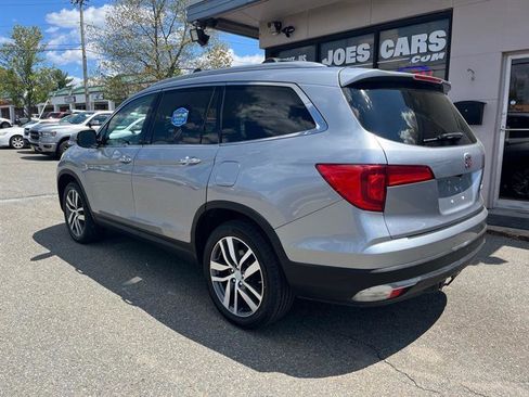 Used 2016 Honda Pilot Elite image 2