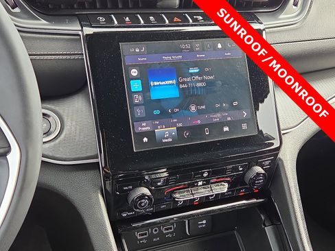 Used 2023 Jeep Grand Cherokee Altitude image 16