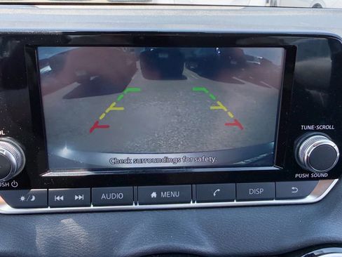 Certified 2024 Nissan Sentra S FWD image 11
