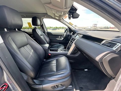 Used 2019 Land Rover Discovery Sport HSE AWD/4WD image 13