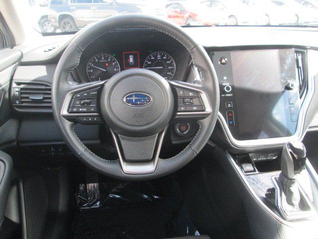 Used 2023 Subaru Outback Premium AWD/4WD image 16