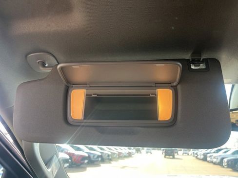 Used 2025 GMC Sierra 1500 SLT w/ SLT Premium Plus Package image 34