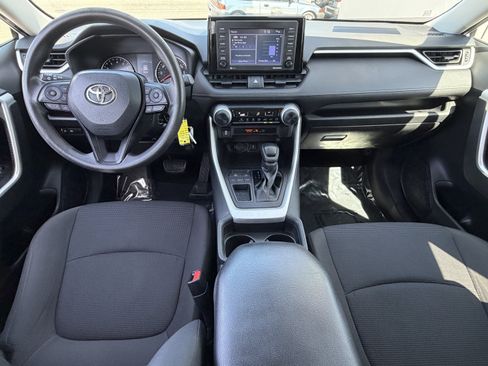 Used 2021 Toyota RAV4 LE FWD image 24