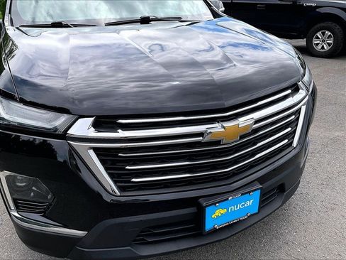 Used 2023 Chevrolet Traverse LT AWD/4WD image 31