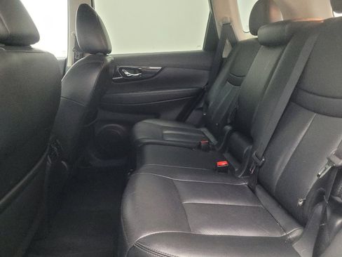 Used 2018 Nissan Rogue SL FWD image 18