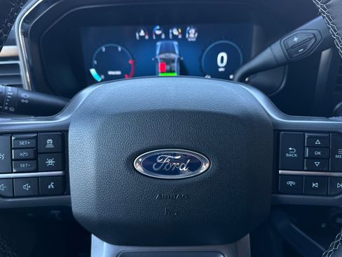 New 2026 Ford F250 Lariat w/ Lariat Premium Package image 20