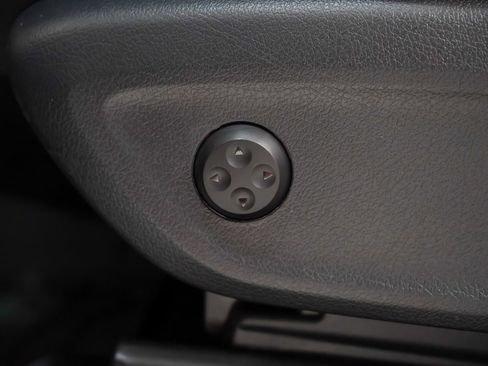 Used 2024 Mercedes-Benz GLE 53 AMG 4MATIC image 23