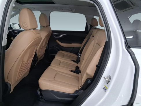 New 2026 Audi Q7 Premium Plus image 13