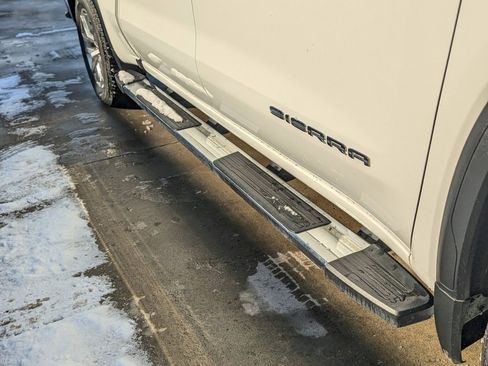 Used 2019 GMC Sierra 1500 SLT w/ SLT Premium Plus Package image 17