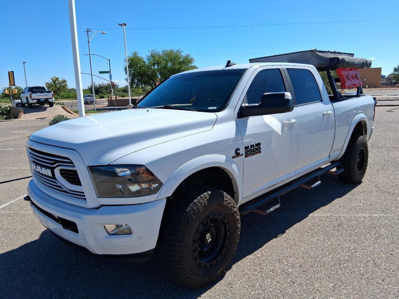 Used 2018 RAM 2500 Big Horn w/ Sport Appearance Group AWD/4WD image 1