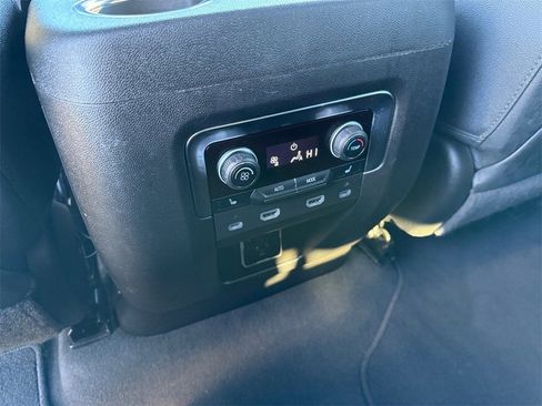 Used 2024 Chevrolet Tahoe High Country w/ Advanced Technology Package image 27