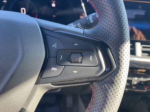 New 2026 Chevrolet Trax RS w/ Driver Confidence Package FWD image 20