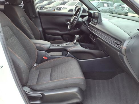 Used 2023 Honda HR-V Sport image 20