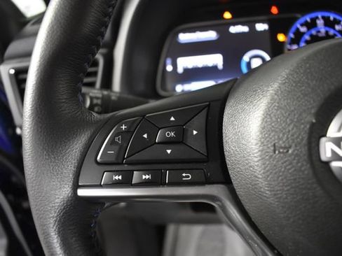 Certified 2025 Nissan Leaf SV Plus FWD image 16