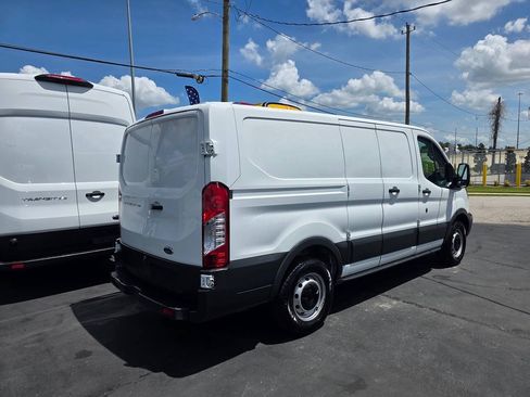 Used 2017 Ford Transit 150 130 Low Roof RWD image 6