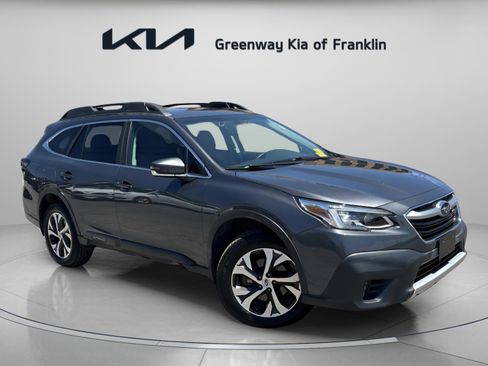 Used 2020 Subaru Outback Limited w/ Popular Package #2 AWD/4WD image 1