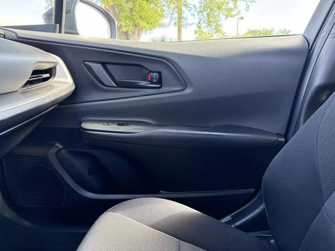 Used 2024 Toyota Prius LE image 25