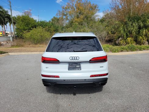 Certified 2025 Audi Q7 2.0T Premium Plus w/ Premium Plus Package image 5
