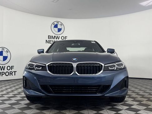 New 2026 BMW 330i xDrive Sedan w/ Premium Package AWD/4WD image 4