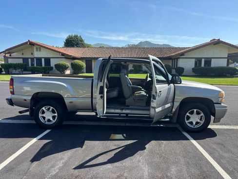 Used 2003 GMC Sierra 1500 Denali AWD/4WD image 15