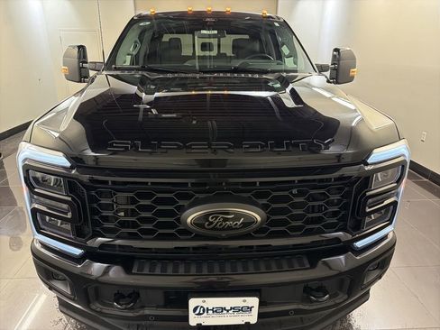 New 2026 Ford F250 Lariat w/ Black Appearance Package AWD/4WD image 2