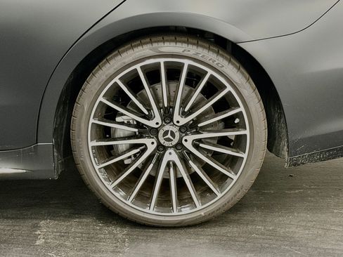Used 2024 Mercedes-Benz S 500 4MATIC image 17