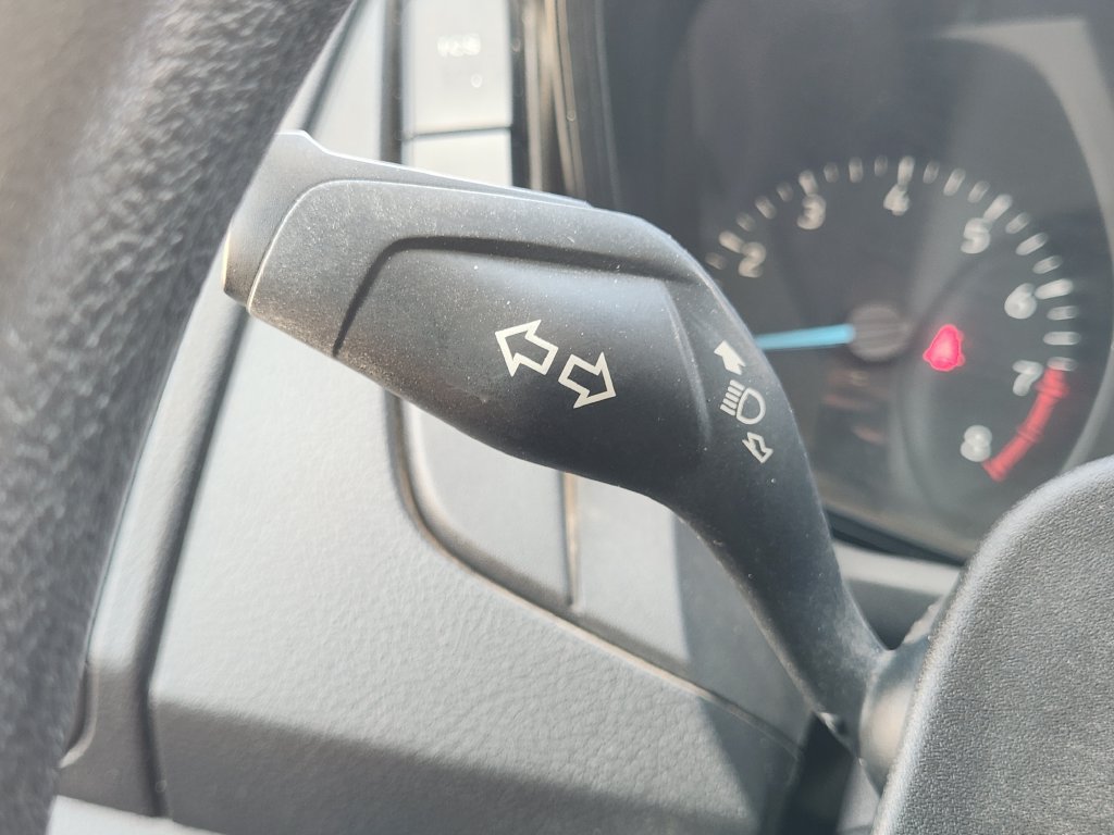 Used 2019 Ford Transit 250 138 RWD image 28