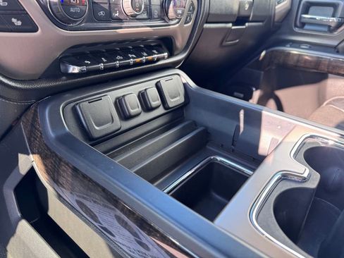 Used 2015 GMC Sierra 3500 Denali image 15