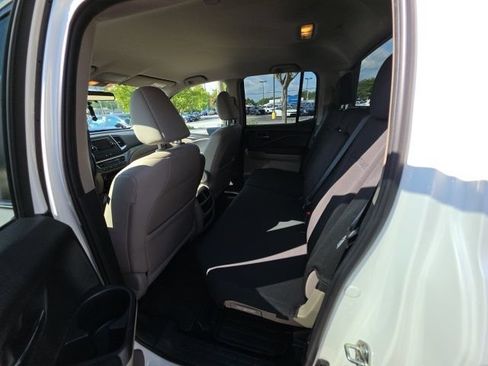 Used 2017 Honda Ridgeline RTL image 5