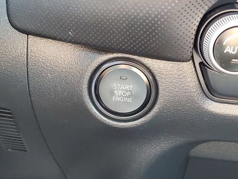 Used 2024 MAZDA CX-50 AWD 2.5 S w/ Preferred Package image 17