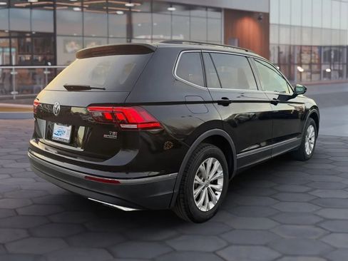 Used 2018 Volkswagen Tiguan SE image 10