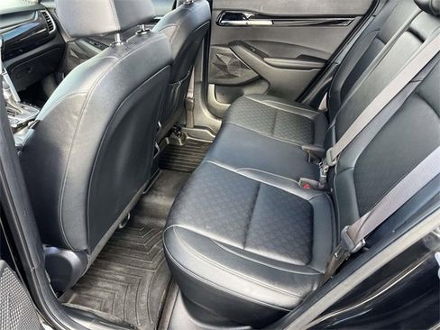 Used 2022 Kia Seltos EX image 26