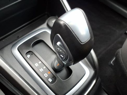 Used 2020 Ford EcoSport SE w/ SE Convenience Package image 19