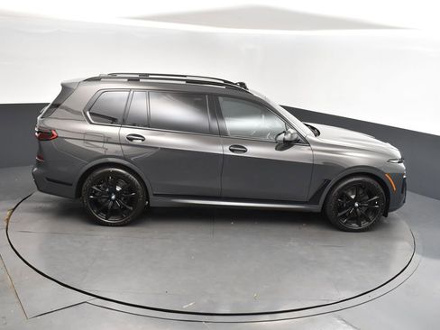 Used 2026 BMW X7 xDrive40i w/ Executive Package AWD/4WD image 38