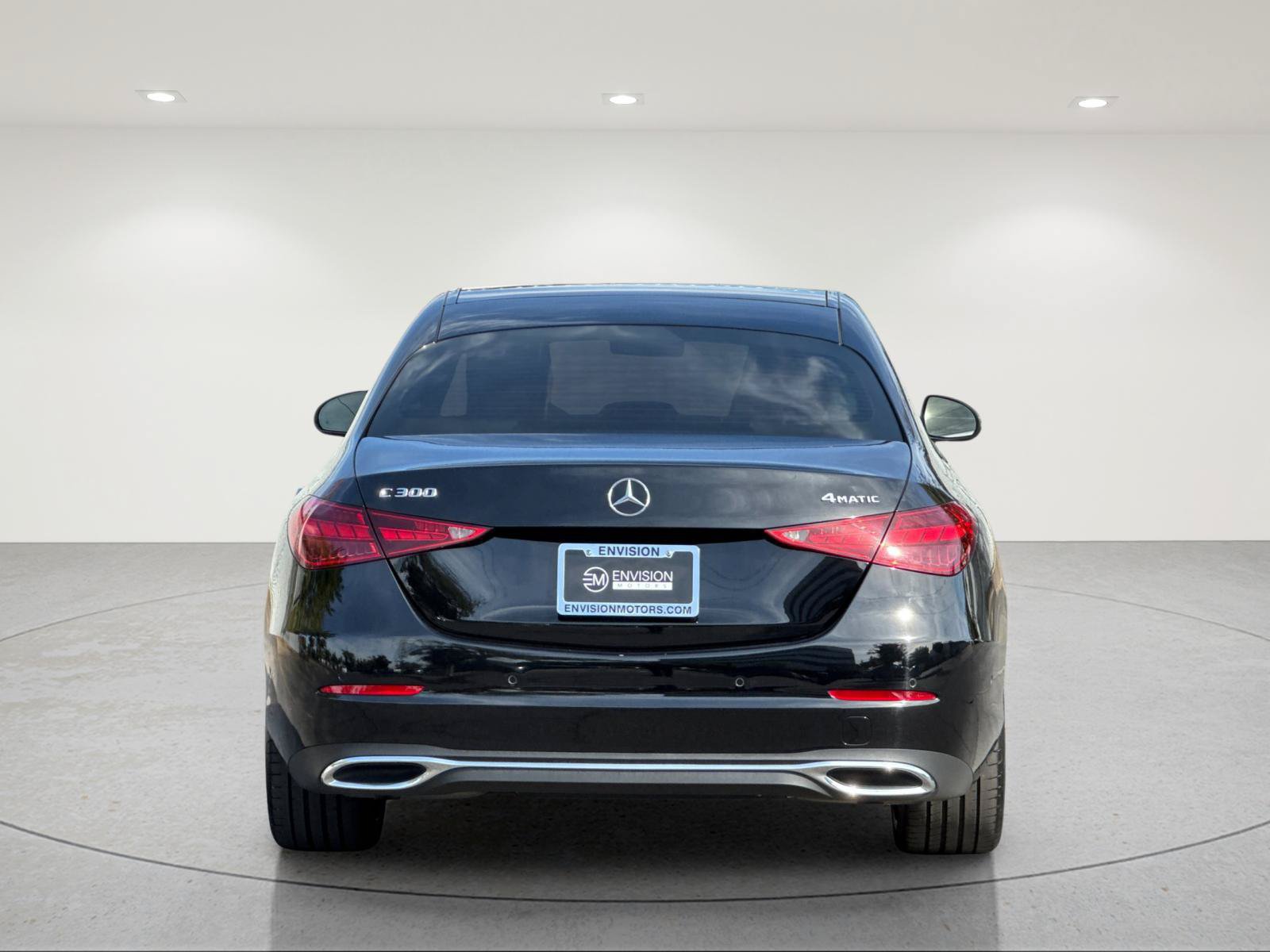 Used 2024 Mercedes-Benz C 300 4MATIC Sedan image 4