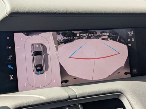 New 2025 Porsche Taycan image 20