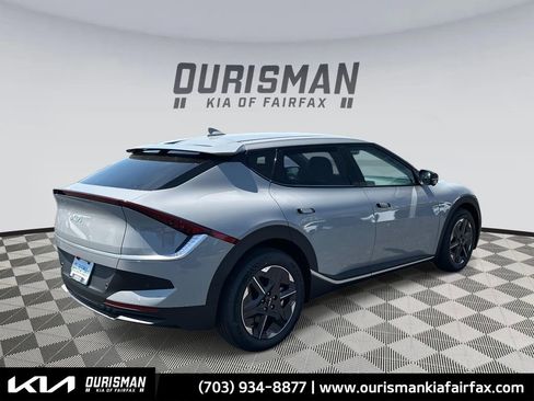 New 2025 Kia EV6 Light w/ Light LR Technology Package image 4