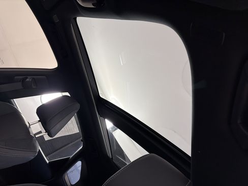 Used 2023 Lexus RX 350 RX 350 Luxury w/ Cold Area Package image 19