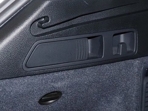 Used 2020 Audi Q5 Premium Plus w/ Premium Plus Package image 42