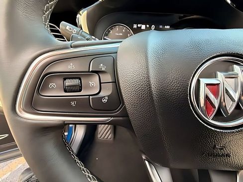 Used 2023 Buick Envision Avenir AWD/4WD image 17