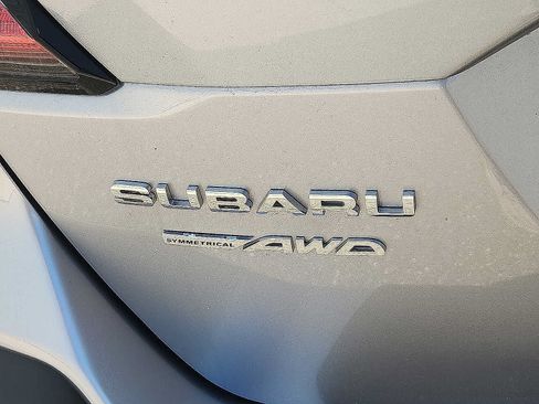 Used 2025 Subaru Outback Premium AWD/4WD image 27